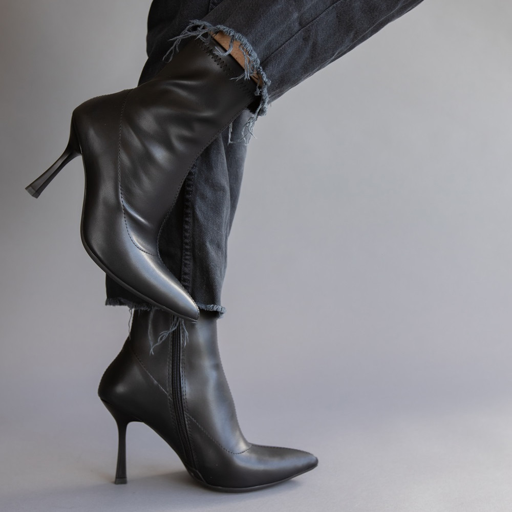 Alina Black Alina Black