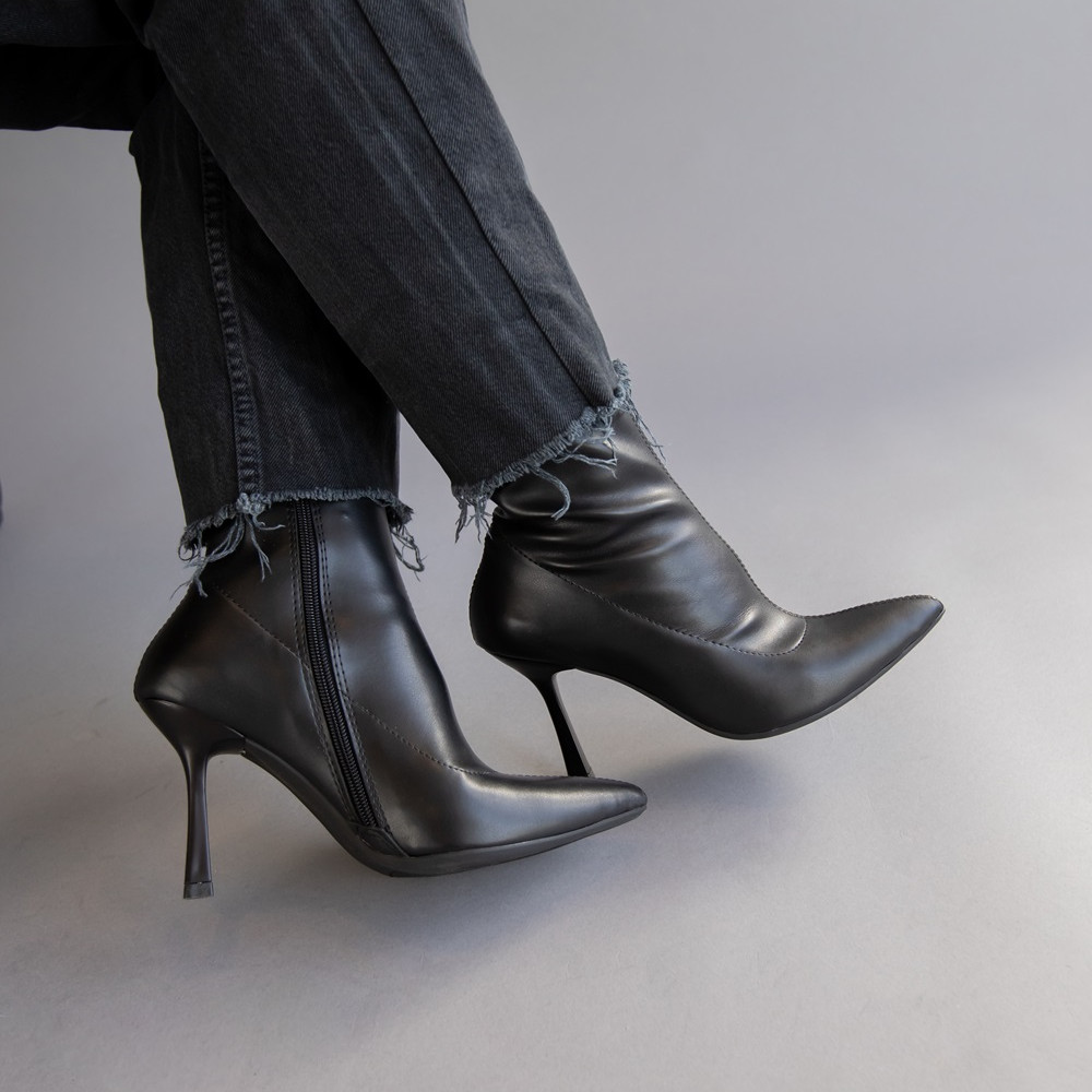 Alina Black Alina Black