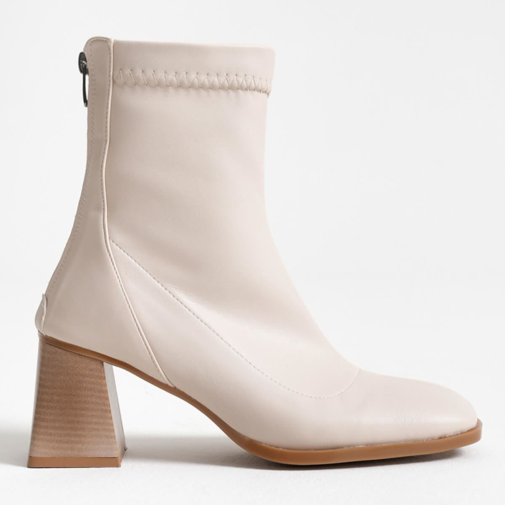 Charm Beige Charm Beige