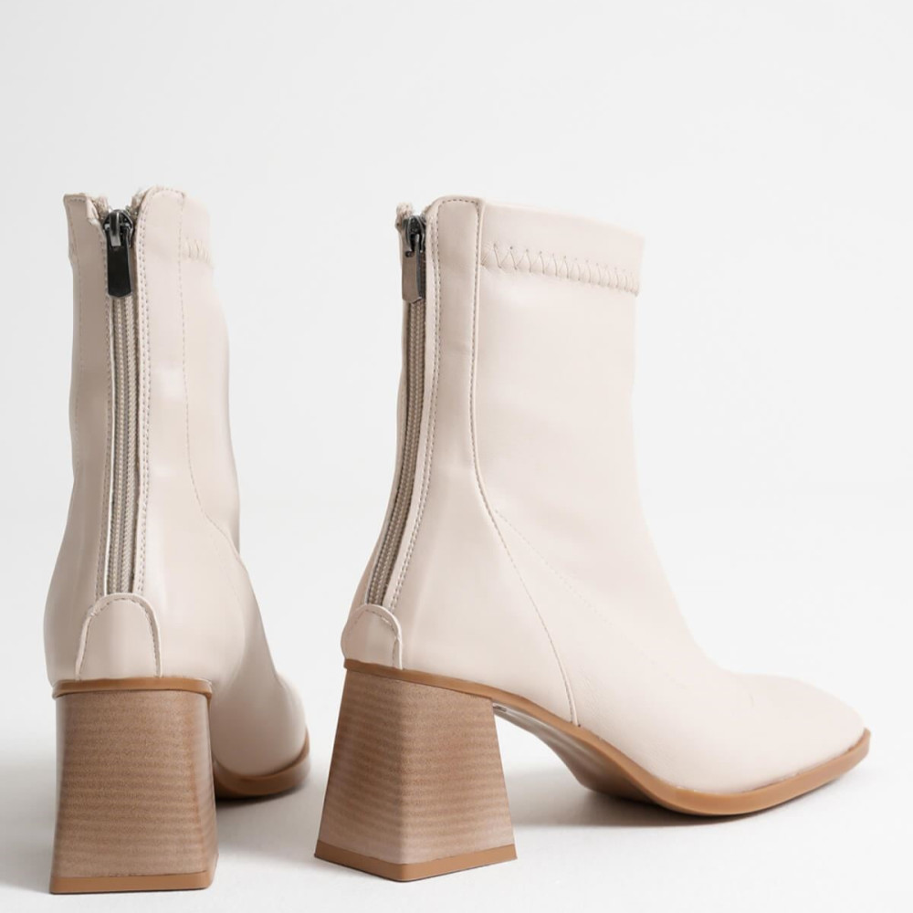 Charm Beige Charm Beige