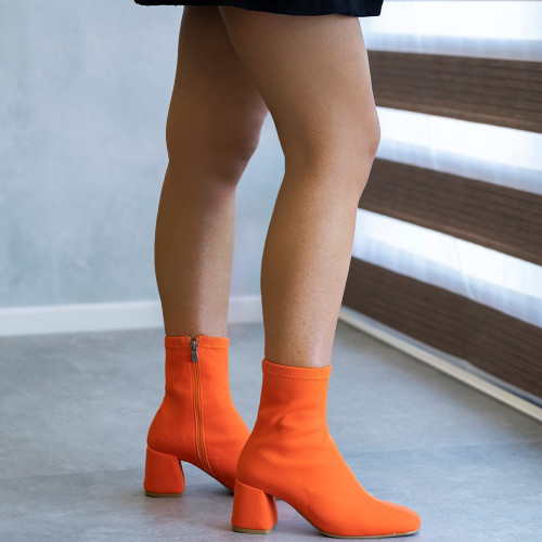 Lucas Orange Lucas Orange